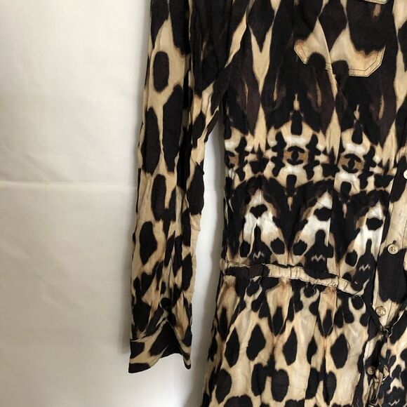 Calvin Klein leopard/cheetah printed Ruched blouse - Picture 6 of 8